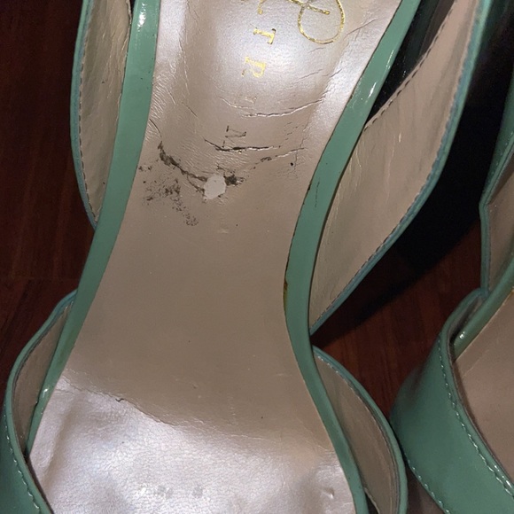 Mint Green open toe sandal with criss-cross design - Picture 6 of 12